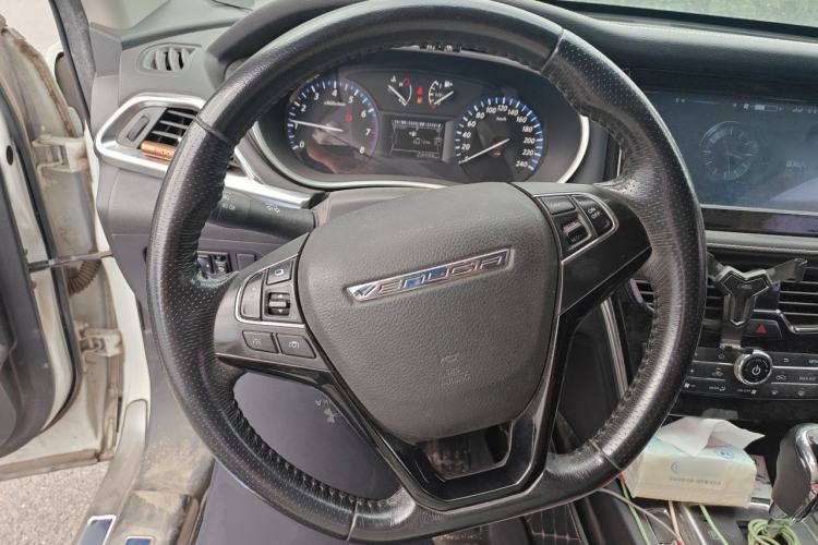 Used Venucia T90 2017 2.0L CVT Smart Edition Steering Wheel