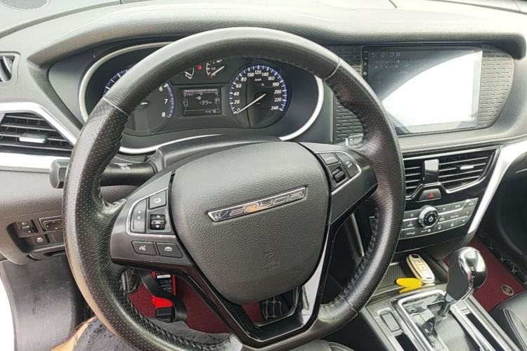 Used Venucia T90 2017 2.0L CVT Smart Edition Steering Wheel
