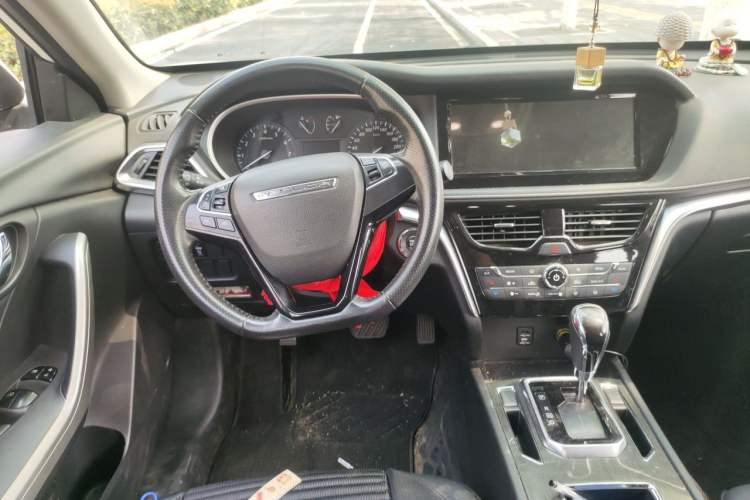 Used Venucia T90 2017 2.0L CVT Smart Edition Steering Wheel