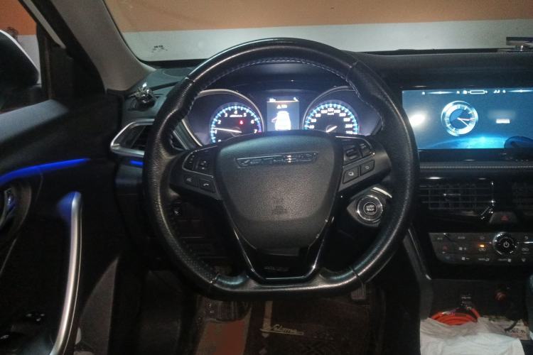 Used Venucia T90 2017 2.0L CVT Leading Edition Steering Wheel