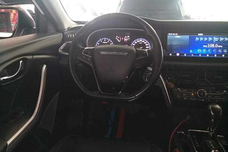 Used Venucia T90 2017 2.0L CVT Smart Edition Steering Wheel