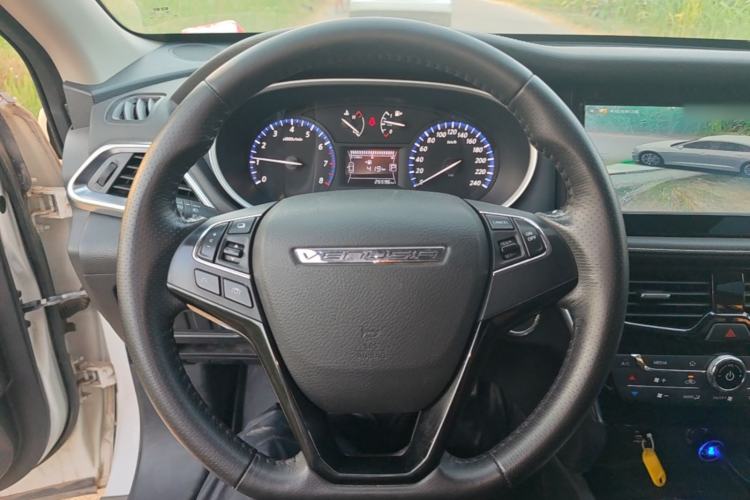 Used Venucia T90 2017 2.0L CVT Smart Edition Steering Wheel