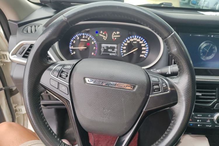 Used Venucia T90 2017 2.0L CVT Smart Edition Steering Wheel