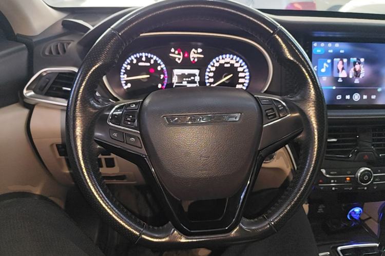 Used Venucia T90 2017 2.0L CVT Smart Edition Steering Wheel