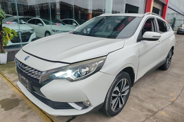 Used Venucia T90 2017 2.0L CVT Smart Edition Guazi used car, China used car export, Used car for sale, Used cars, Cheapest cars for sale
