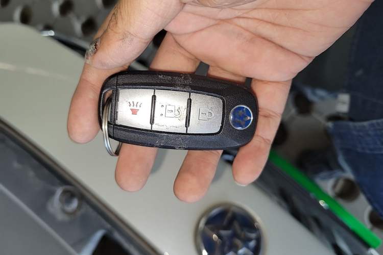 Used Venucia T90 2017 2.0L Manual Fashion Edition Vehicle Key
