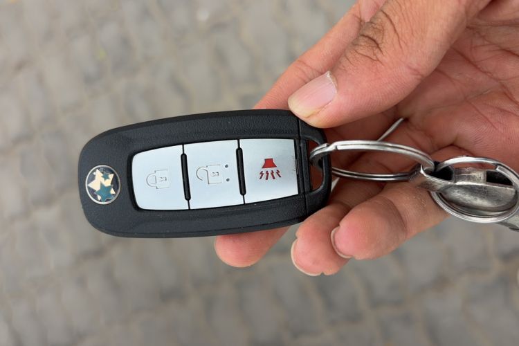 Used Venucia T90 2017 2.0L Manual ZhiShang Edition Vehicle Key
