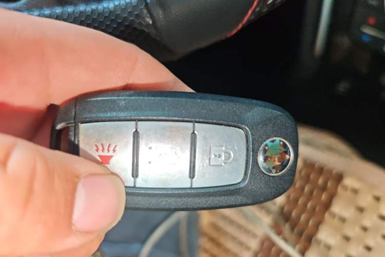 Used Venucia T90 2017 2.0L Manual ZhiShang Edition Vehicle Key