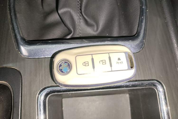 Used Venucia T90 2017 2.0L Manual ZhiShang Edition Vehicle Key