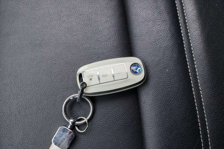 Used Venucia T90 2017 2.0L CVT Smart Edition Vehicle Key
