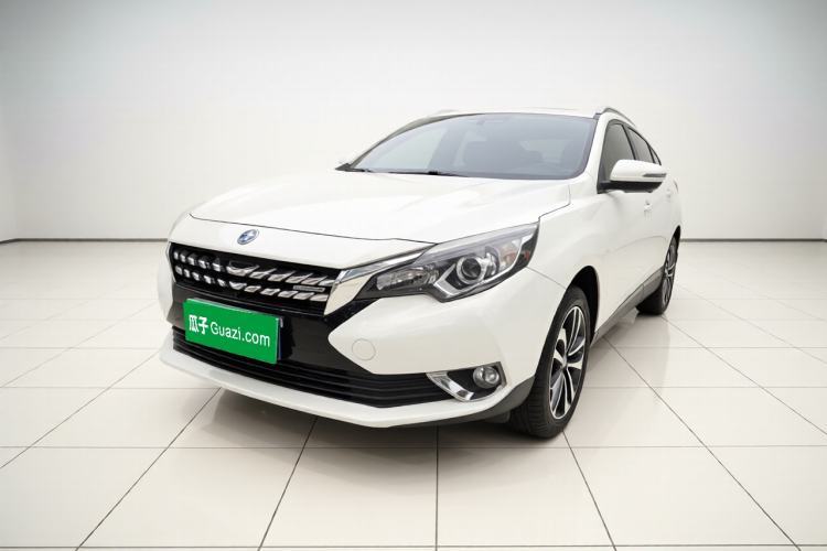Used Venucia T90 2017 2.0L CVT Smart Edition Guazi used car, China used car export, Used car for sale, Used cars, Cheapest cars for sale