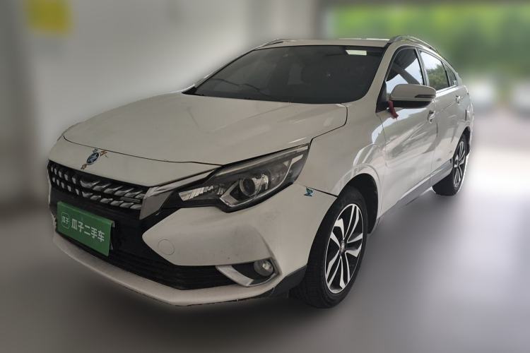 Used Venucia T90 2017 2.0L CVT Smart Edition Guazi used car, China used car export, Used car for sale, Used cars, Cheapest cars for sale