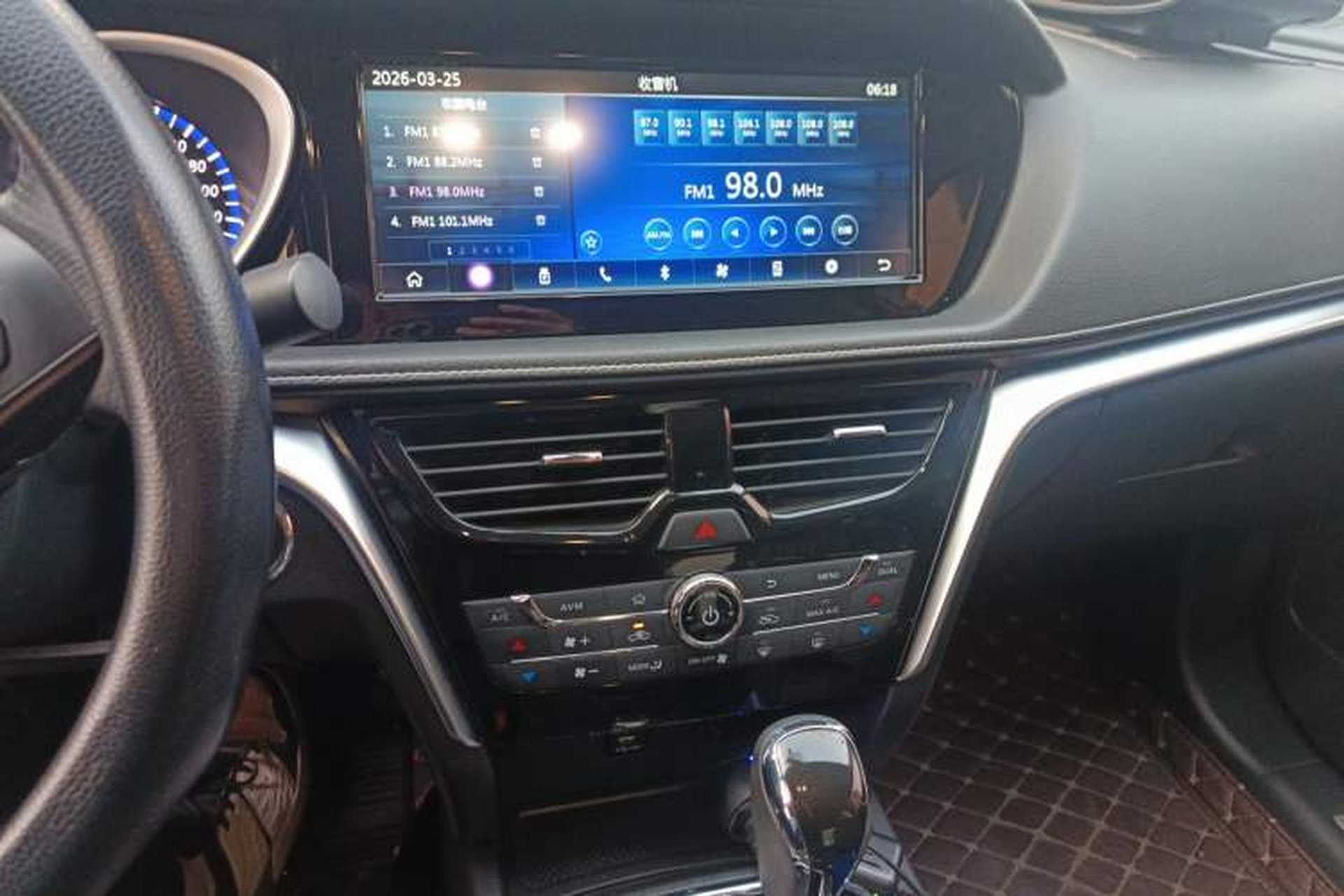 Used Venucia T90 2017 2.0L CVT Leading Edition Audio And AC Panel