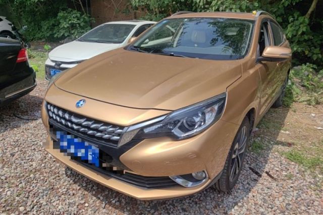 Used Venucia T90 2017 2.0L Manual ZhiShang Edition