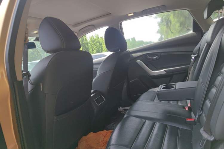Used Venucia T90 2017 2.0L Manual ZhiShang Edition Left Rear Seat