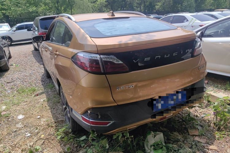 Used Venucia T90 2017 2.0L Manual ZhiShang Edition Rear Left 45 Deg