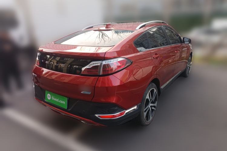 Used Venucia T90 2017 2.0L CVT Leading Edition Rear Right 45 Deg