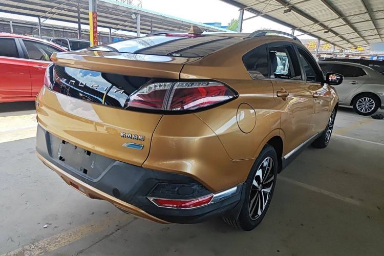 Used Venucia T90 2017 2.0L CVT Smart Edition Rear Right 45 Deg