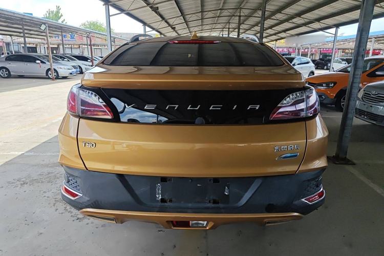 Used Venucia T90 2017 2.0L CVT Smart Edition Rear