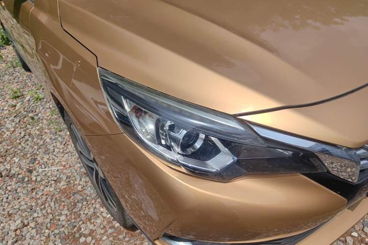 Used Venucia T90 2017 2.0L Manual ZhiShang Edition Right Front Headlight