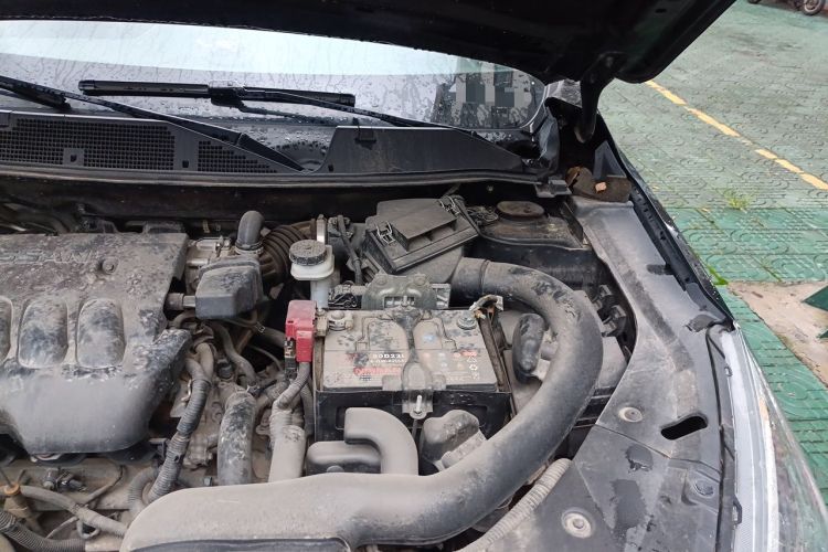 Used Venucia T90 2018 2.0L CVT Smart Connect Luxury Edition China V Standard Engine Bay Left