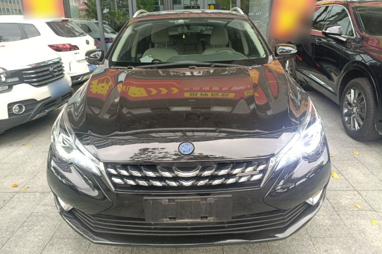 Used Venucia T90 2018 2.0L CVT Smart Connect Luxury Edition China V Standard Front