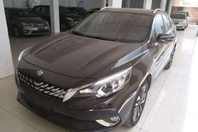 Used Venucia T90 2018 2.0L CVT Smart Connect Luxury Edition China V Standard
