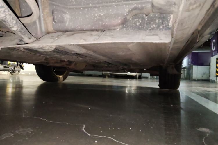 Used Venucia T90 2018 2.0L CVT Smart Connect Luxury Edition China V Standard Chassis Rear Right
