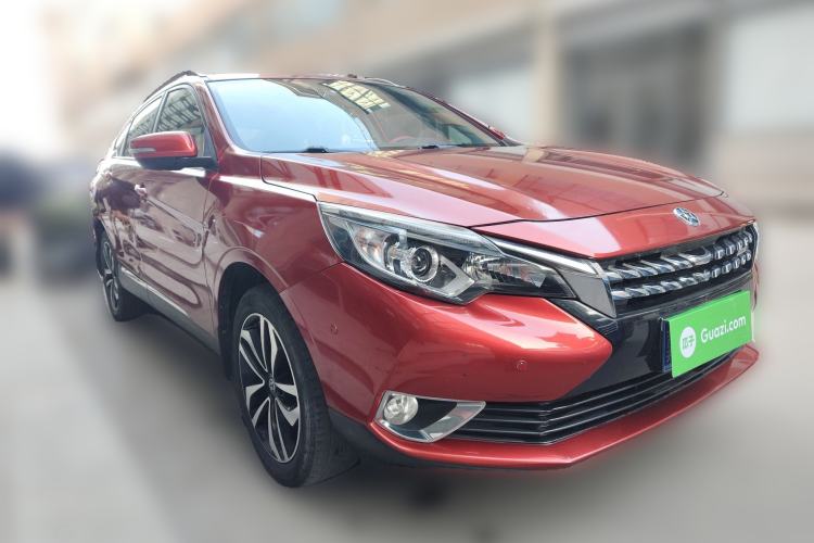 Used Venucia T90 2018 1.4T Manual Smart Connect ZhiShang Edition China V Standard Front Right 45 Deg