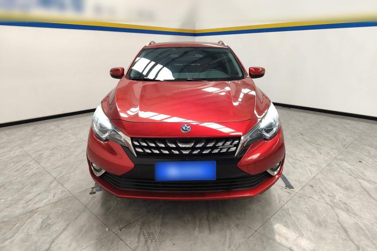 Used Venucia T90 2018 2.0L CVT Smart Connect Luxury Edition China V Standard Front