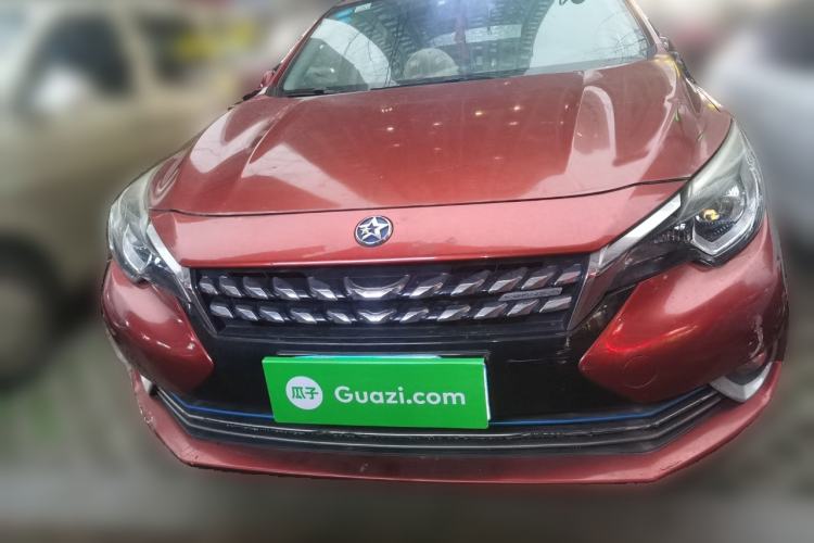 Used Venucia T90 2018 2.0L CVT Smart Connect Luxury Edition China V Standard Front