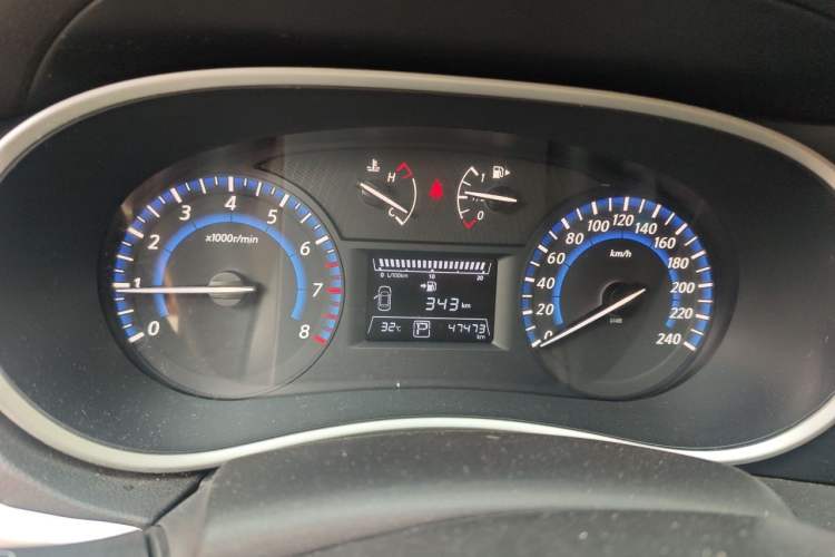 Used Venucia T90 2018 2.0L CVT Smart Connect Luxury Edition China V Standard Instrument Cluster