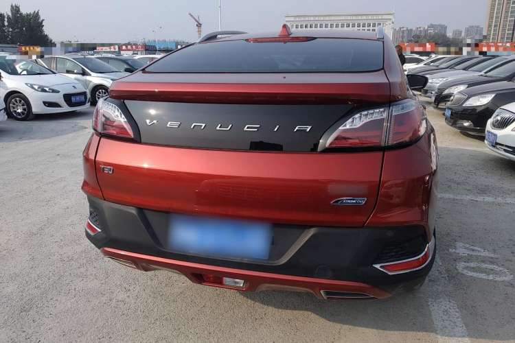 Used Venucia T90 2018 2.0L CVT Smart Connect Luxury Edition China V Standard Rear