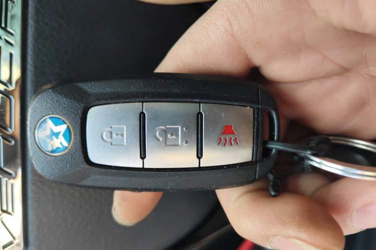 Used Venucia T90 2018 1.4T Manual Smart Connect ZhiShang Edition China V Standard Vehicle Key