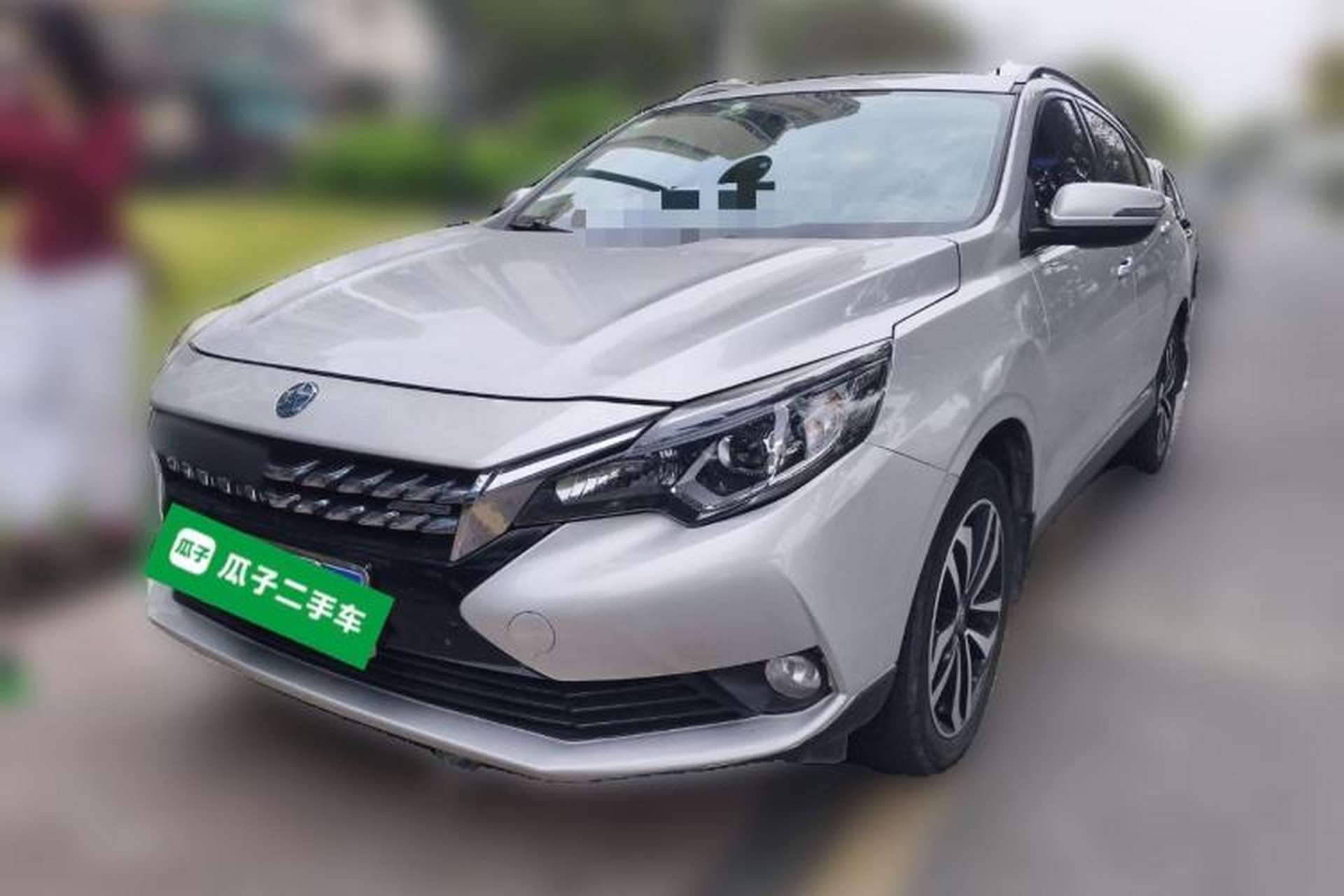 Used Venucia T90 2018 2.0L CVT Smart Connect Luxury Edition China V Standard Front Left 45 Deg
