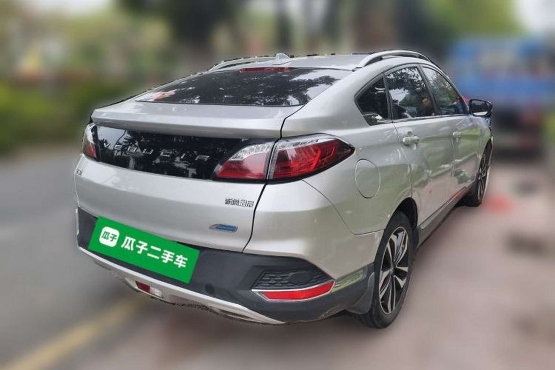 Used Venucia T90 2018 2.0L CVT Smart Connect Luxury Edition China V Standard Rear Right 45 Deg