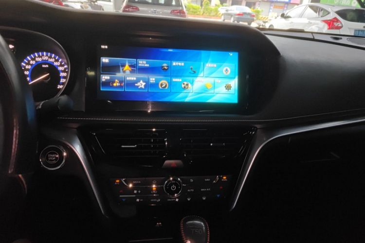 Used Venucia T90 2018 2.0L CVT Smart Connect Luxury Edition China V Standard Audio And AC Panel
