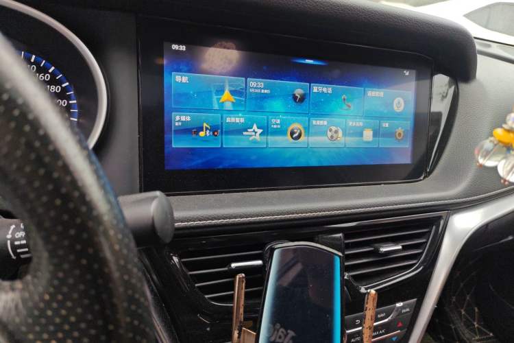 Used Venucia T90 2018 2.0L CVT Smart Connect Prestige Version China VI Standard Audio And AC Panel