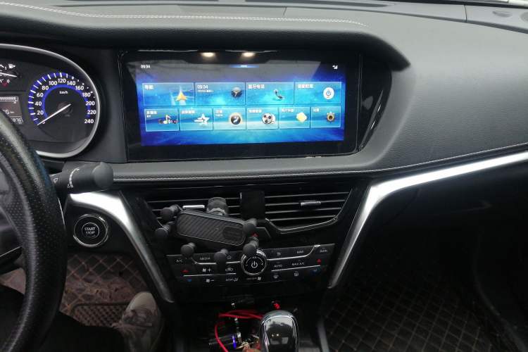 Used Venucia T90 2018 2.0L CVT Smart Connect Luxury Edition China V Standard Audio And AC Panel