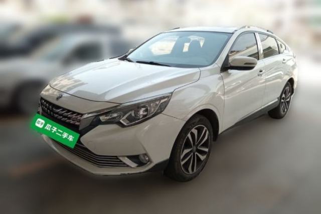 Used Venucia T90 2018 2.0L CVT Smart Connect Luxury Edition China V Standard