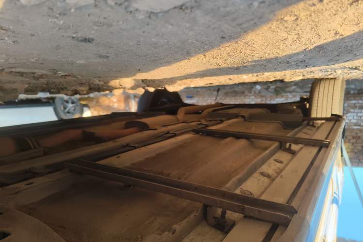 Used Venucia T90 2018 2.0L CVT Smart Connect Prestige Version China VI Standard Chassis Front Right