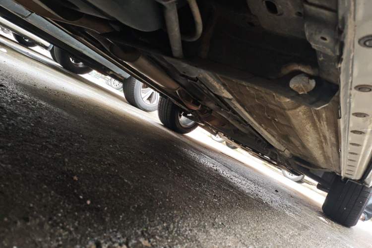 Used Venucia T90 2018 2.0L CVT Smart Connect Luxury Edition China V Standard Chassis Rear Right