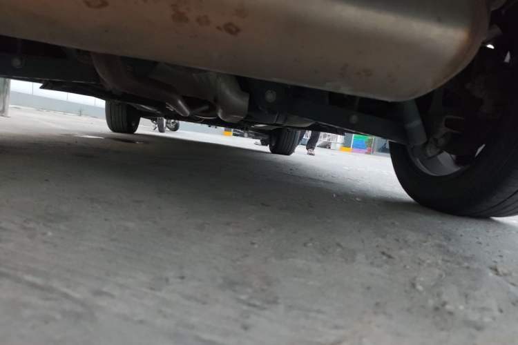 Used Venucia T90 2018 2.0L CVT Smart Connect Luxury Edition China V Standard Chassis Rear