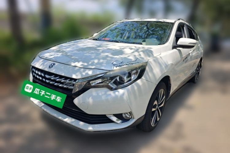 Venucia T90 2018 2.0L CVT Smart Connect Luxury Edition China V Standard usata Guazi used car, China used car export, Used car for sale, Used  cars, Cheapest cars for sale