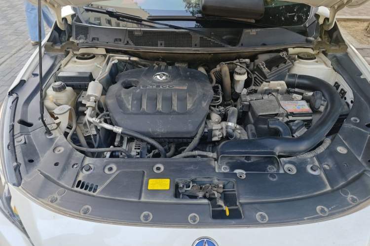 Used Venucia T90 2018 1.4T Manual Smart Connect Style Version China V Standard Engine Bay