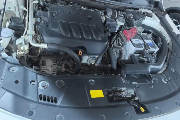 Used Venucia T90 2018 2.0L CVT Smart Connect Luxury Edition China V Standard Engine Bay