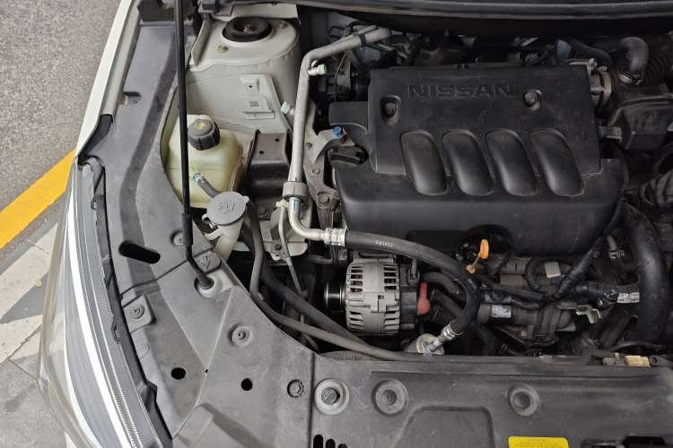 Used Venucia T90 2018 2.0L CVT Smart Connect Luxury Edition China V Standard Engine Bay Right