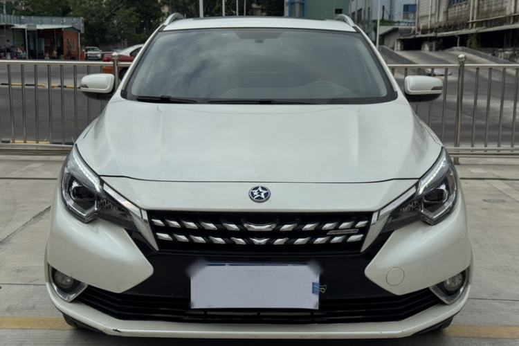 Used Venucia T90 2018 2.0L CVT Smart Connect Prestige Version China VI Standard Exterior 1