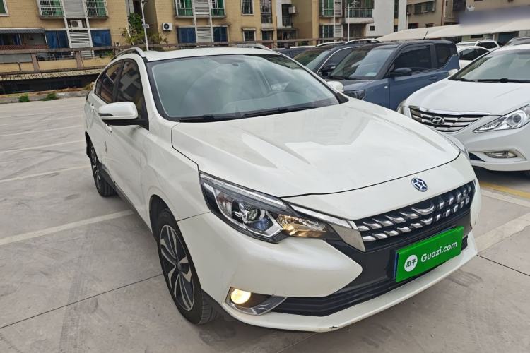 Used Venucia T90 2018 2.0L CVT Smart Connect Prestige Version China VI Standard Exterior 2