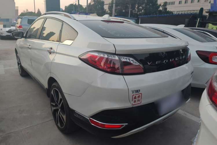 Used Venucia T90 2018 2.0L CVT Smart Connect Leading Edition China V Standard Exterior 4